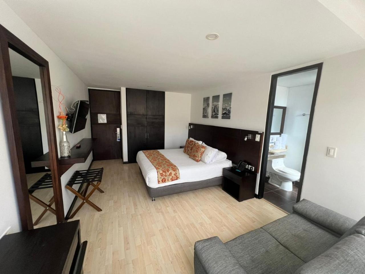 Hotel H53 Sogamoso Bagian luar foto