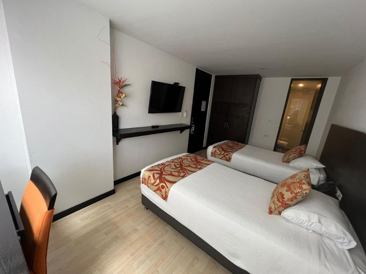 Hotel H53 Sogamoso Bagian luar foto