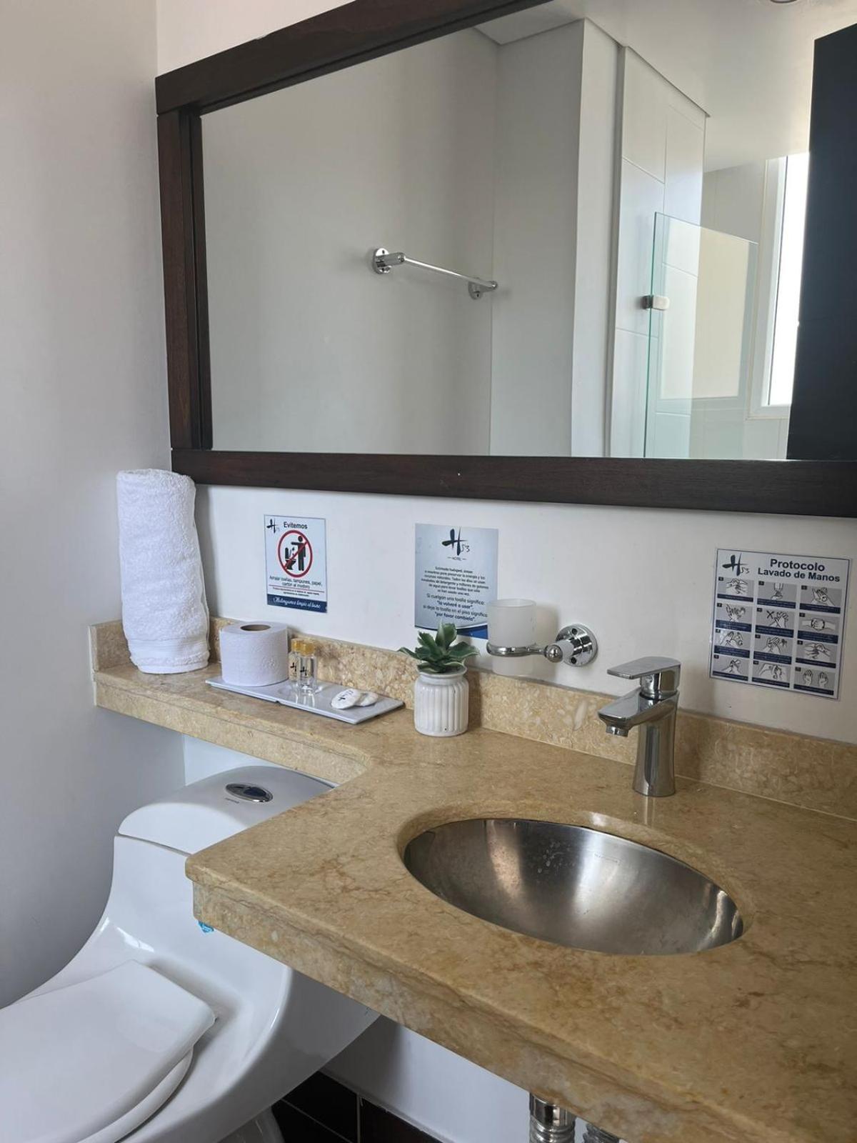 Hotel H53 Sogamoso Bagian luar foto