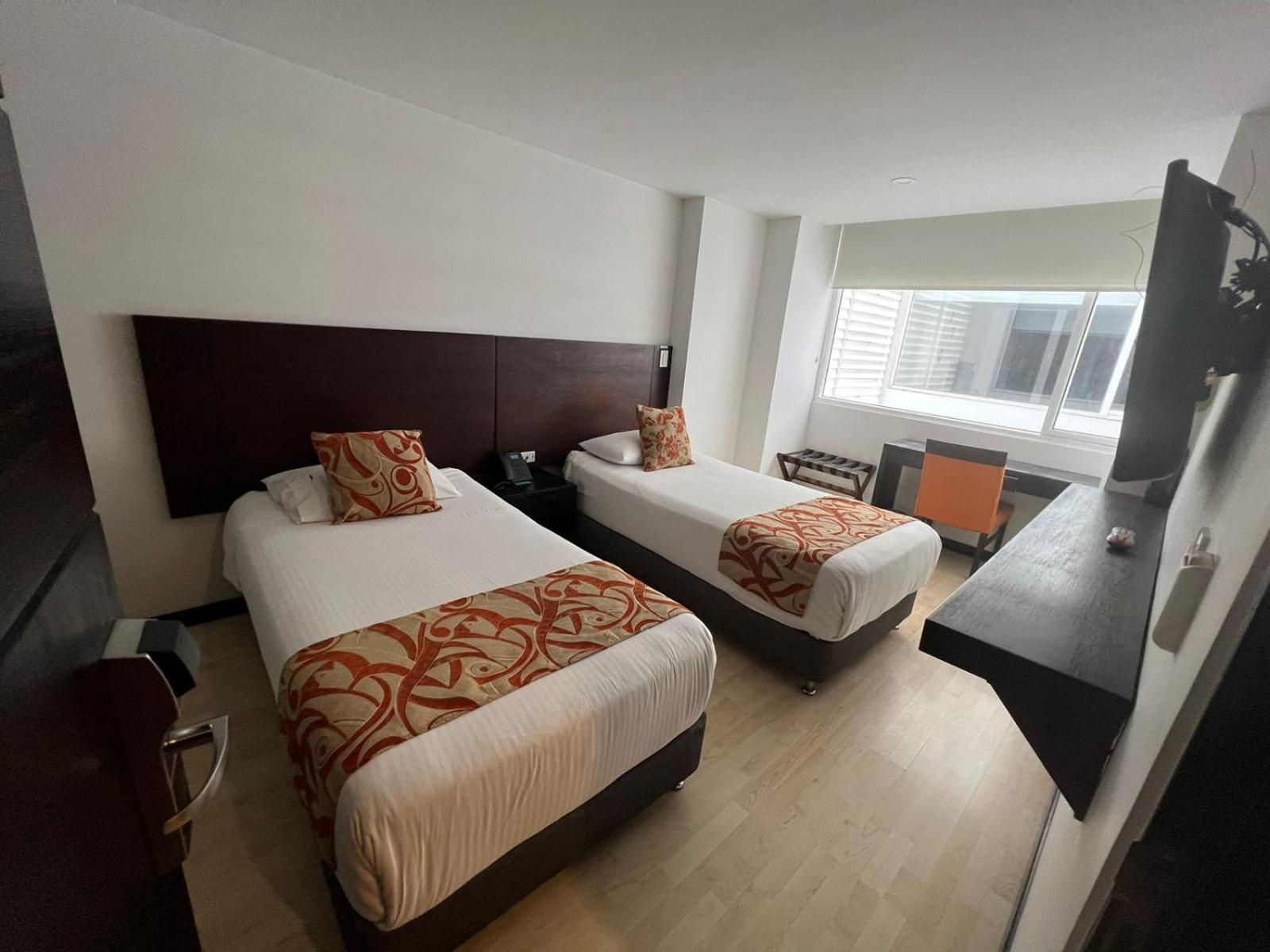 Hotel H53 Sogamoso Bagian luar foto